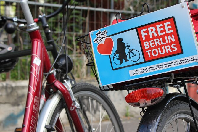 Berlin: Guided Private Bike Tour to Explore the Highlights - The Holocaust Memorial and the Brandenburg Gate