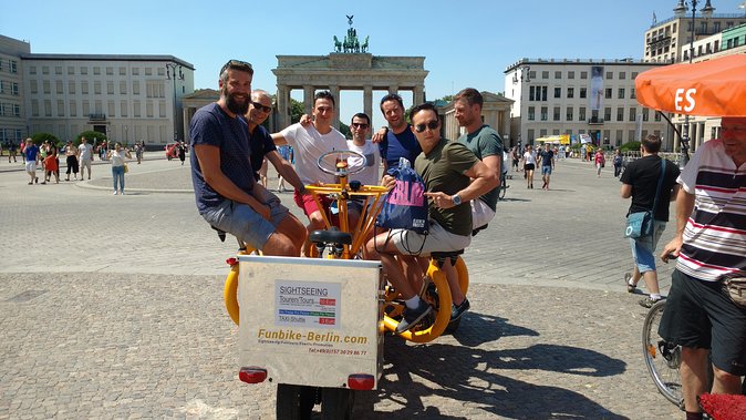 Berlin : Guided Private Sightseeing Tours with Funbikes, Teambikes - Starting at Pariser Platz beside Brandenburg Gate