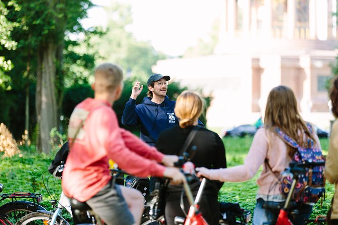 Berlin Highlights: 3-Hour Bike Tour - Museum Island and the city’s cultural center