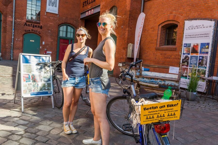 Berlin: Sights and Highlights Bike Tour with a Local Guide - Why a bike is one of Berlin’s best sightseeing tools