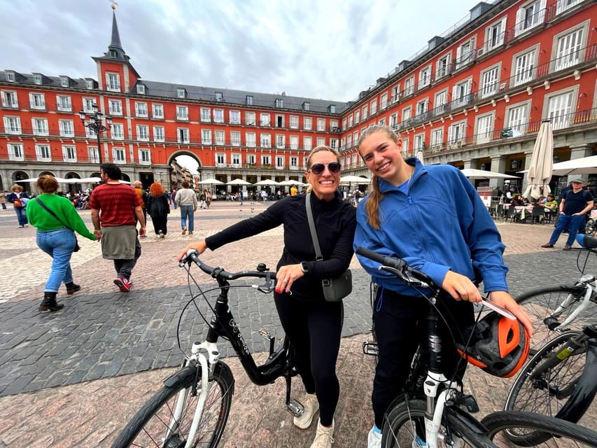 Best of Madrid: 3-Hour Guided Bike Tour in Small Groups - Why a bike is a smart way to see Madrid