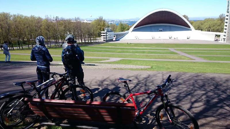 Best of Tallinn 2-Hour Bike Tour - Who should book this bike tour