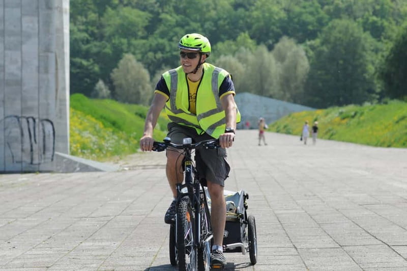 Best of Tallinn 2-Hour Bike Tour - Memorials, modern Tallinn, and the Song Festival grounds