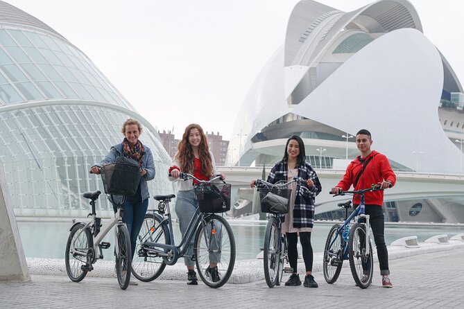 Bicycle Rental in Valencia - Adding city sights and the coast to your own route