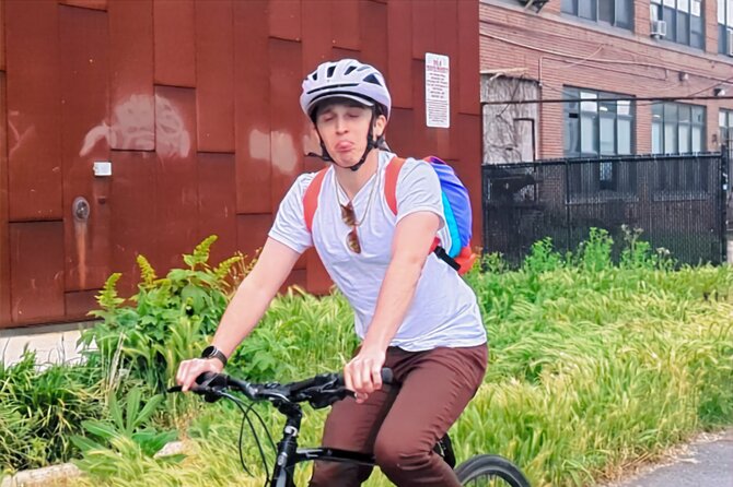 Bike Brooklyn NYC Like a Local by Original NYC - Williamsburg, Greenpoint, and the East River’s changing edge