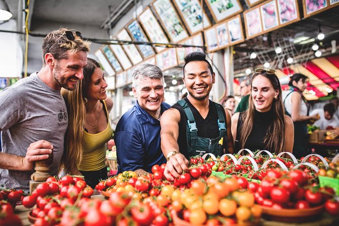 Bike / E-bike tour : Plateau, Mile-End, Jean-Talon Market by Fitz - Outremont: parks and a change of tone