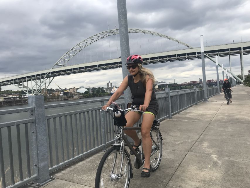 Bike Portland: Bridges, Neighborhoods, Poetry, and Roses - Why a Mostly Flat Ride Still Needs Some Effort