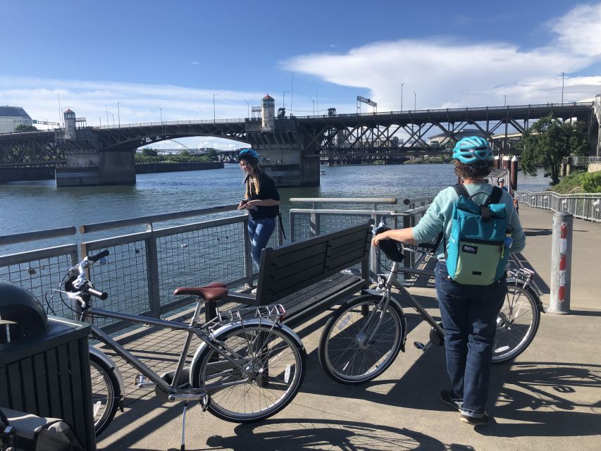 Bike Portland: Bridges, Neighborhoods, Poetry, and Roses - Who Will Like This Portland Bike Tour