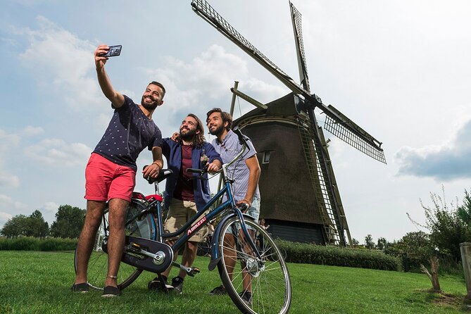 Bike Rental in Amsterdam - Museumplein, De Pijp, and Vondelpark