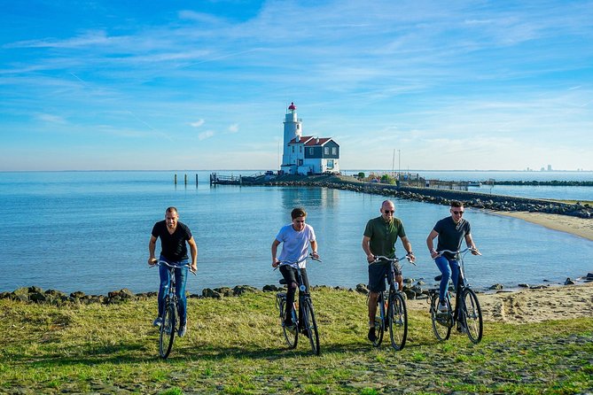 Bike rental Volendam - Explore the Countryside of Amsterdam - Start at Haven 45 in Volendam