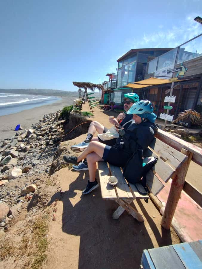Bike ride along the coast of Viña del Mar or Valparaíso, you choose! - Two coastlines, two different ways to spend the morning