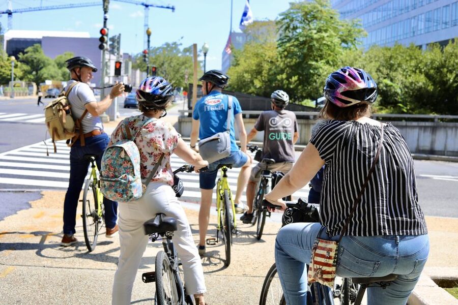 Bike Tour: Capitol Hill, Lincoln Memorial, National Mall - The National Mall and Smithsonian museums