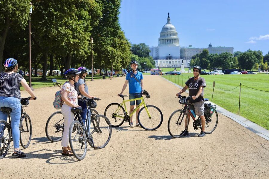 Bike Tour: Capitol Hill, Lincoln Memorial, National Mall - The Washington Monument and the ride back