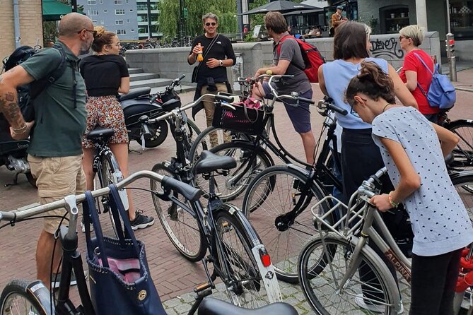 Bike tour in Amsterdam with an Italian guide - Starting at Dam Square with an Italian guide