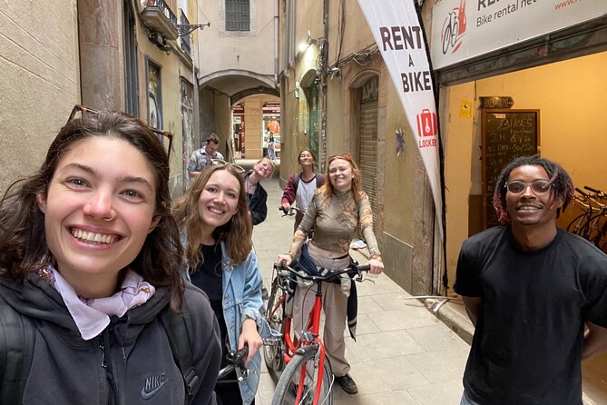 Bike Tour in Barcelona: History, Architecture and Culture - Key points to know before you pedal off