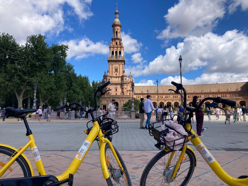 Bike Tour in Seville - Santa Cruz, where the ride slows down
