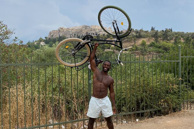 Bike tour ! It’s Ride through Athens' Local Treasures - What the guides add to the ride