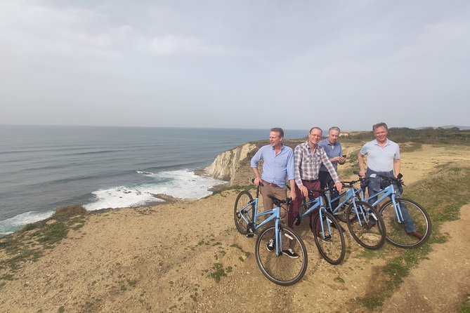 Bike tour with Pintxos & Drinks in Getxo (Scenic Bilbao Seaside) - Riding the bay and seaside promenades