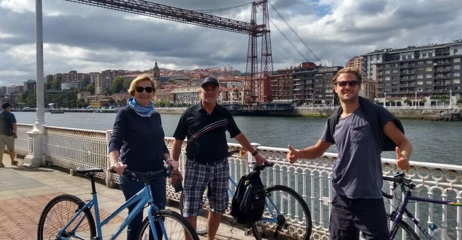 Bike with Pintxos & Drinks in Getxo. Bilbao´s scenic seaside - How difficult is the route?