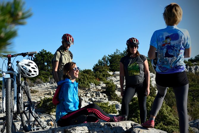 Biking Vidova - Skrip & museum of olive oil - Splitska - Postira - Practical details that affect your morning