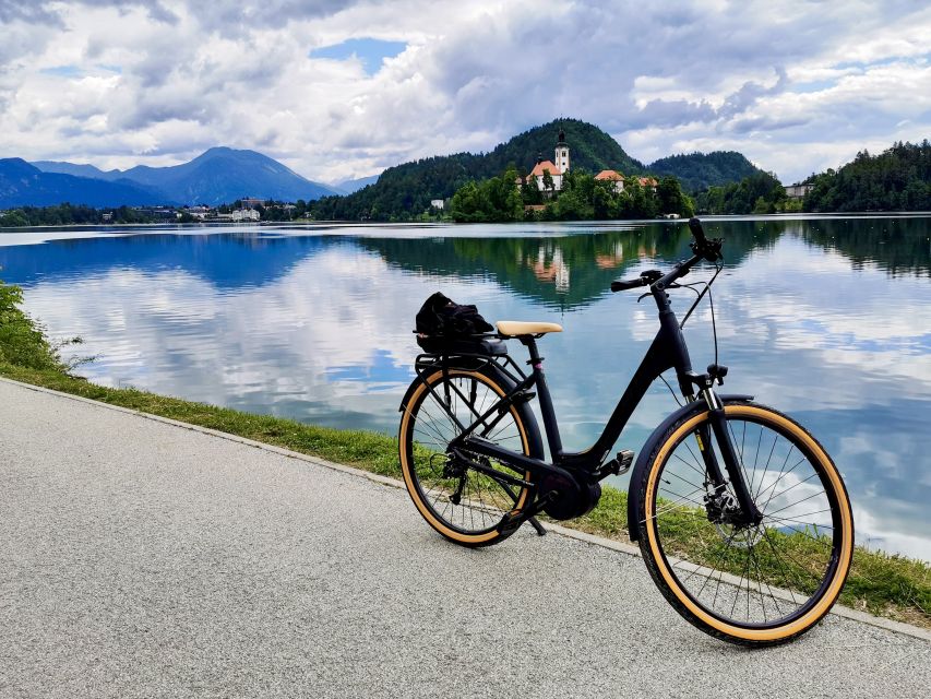Bled: e-Bike Rental - Weather, clothing, and practical comfort