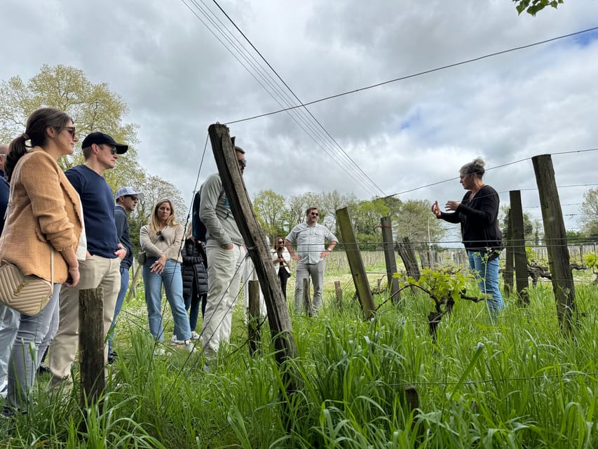 Bordeaux Backcountry E-Bike Tour with Lunch & Wine Tasting - Sadirac: lunch in a small historic town