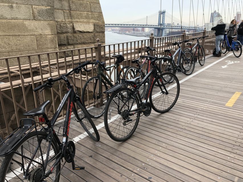 Brooklyn: 2-Hour Manhattan & Brooklyn Bridges Bike Tour - Key points at a glance