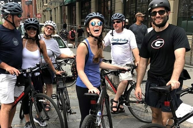 Brooklyn Bike Tour - DUMBO gives you a dramatic start