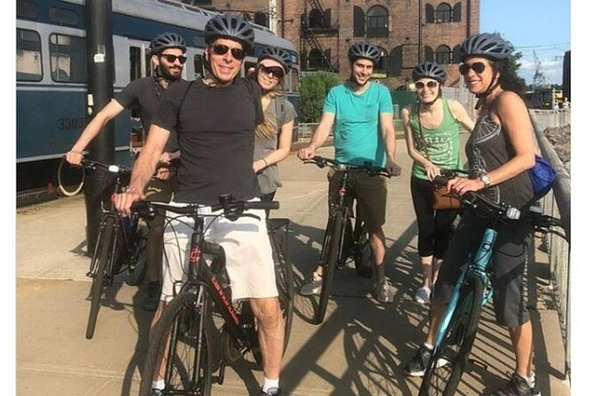 Brooklyn Bike Tour - Red Hook brings in Brooklyn’s working waterfront