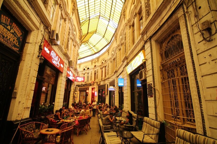 Bucharest: 2-Hour City Highlights Bike Tour - Who should book the Bucharest bike tour?