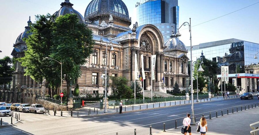 Bucharest: 2-Hour City Highlights Bike Tour - Calea Victoriei and Bucharest’s grand facade