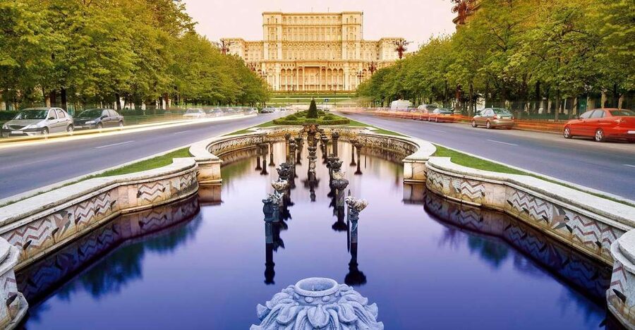 Bucharest: Half Day Bike Tour - Parks, pauses, and the practical rhythm