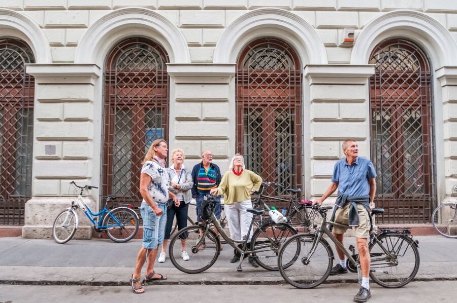 Budapest: Guided City Discovery Bike Tour - Is the $38 price good value?