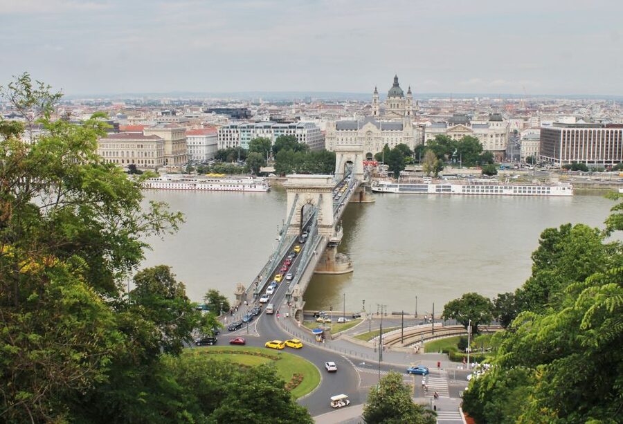 Budapest: Guided City Tour by E-Bike - Margaret Bridge and a pause on Margaret Island