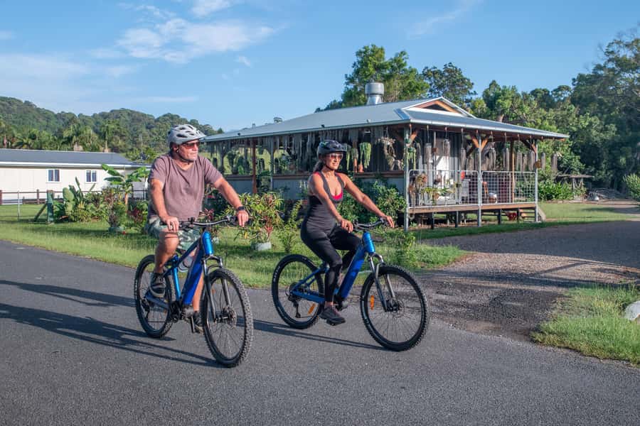 Byron Bay: Northern Rivers Rail Trail E-Bike Hire & Shuttle - Who should book this rail trail day?