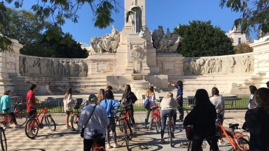 Cadiz: City Bike Tour - Starting near Calle Sagasta 9