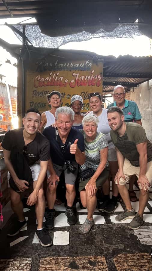 CARTAGENA: BIKE RIDE WITH LUNCH AT BOURDAIN'S FAVORITE SPOT - The guides shape the experience