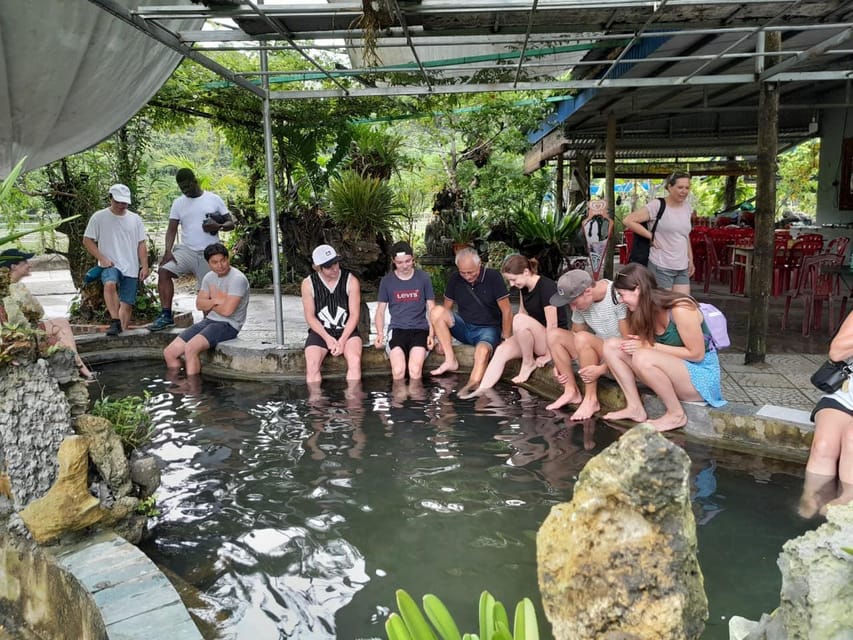 Cat Ba: Lan Ha, HaLong bay full day- biking, kayaking, lunch - A Vietnamese lunch with plenty to share