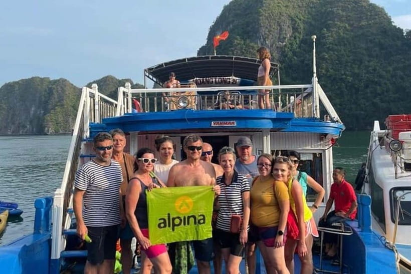 CAT BA: LAN HA & HALONG BAY – KAYAK, BIKE, LUNCH, SNORKEL - Cycling through rice fields to Viet Hai Village
