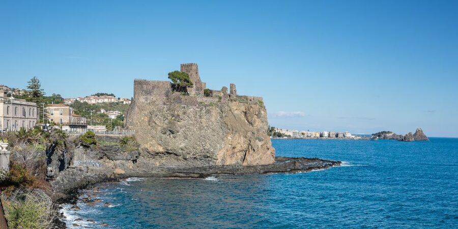 Catania: 4-Hour Guided Bike Tour - Key points at a glance