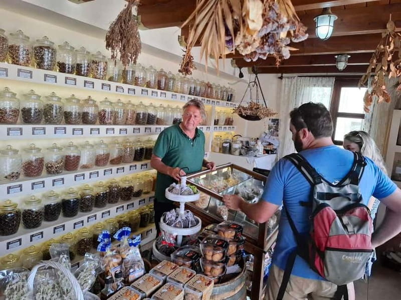 Chania: E-Bike City Highlights Tour - Armenis Knife Factory adds a hands-on craft stop