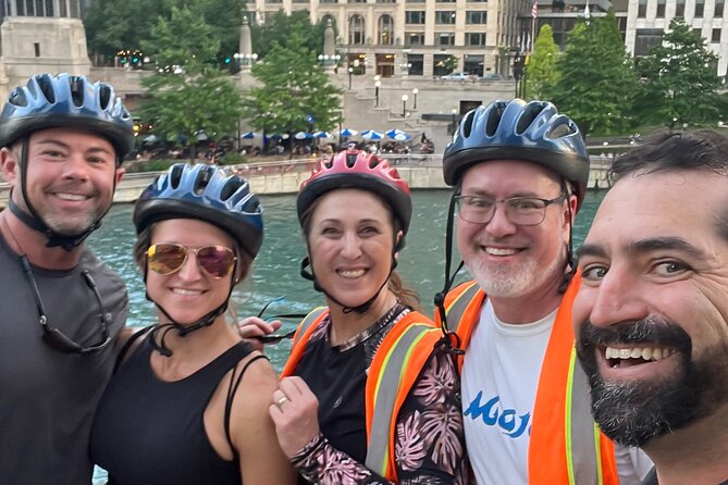 Chicago's Ultimate City Bike Tour - Northerly Island, Soldier Field, and 12th Street Beach