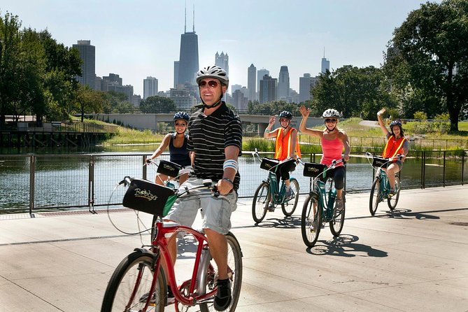Chicago's Ultimate City Bike Tour - Lakefront Trail and the Museum Campus