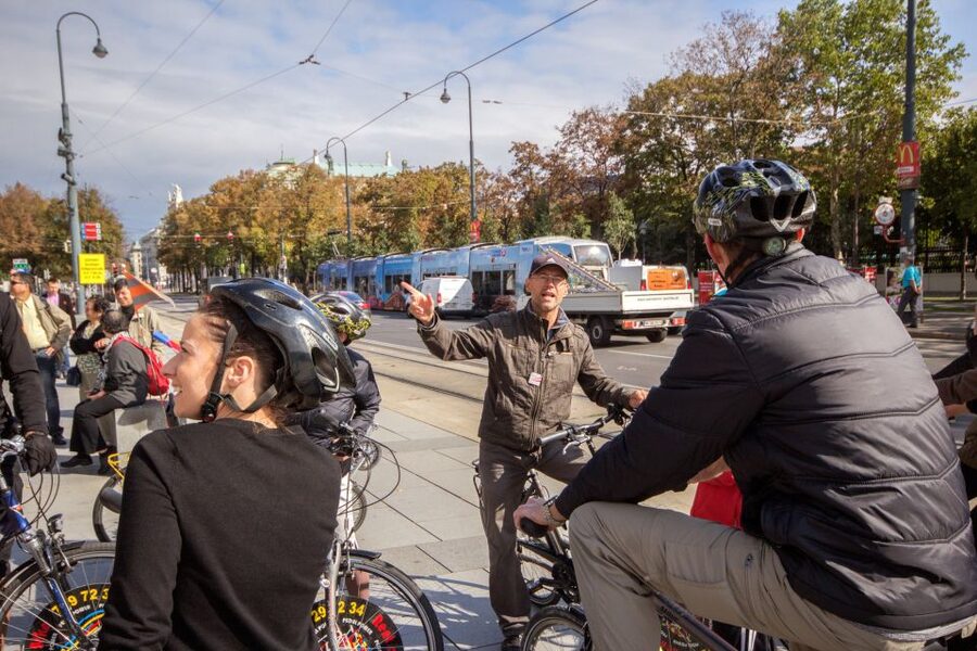Classic Vienna: 3-Hour Guided Bike Tour - Urania, the canal, and a different side of Vienna