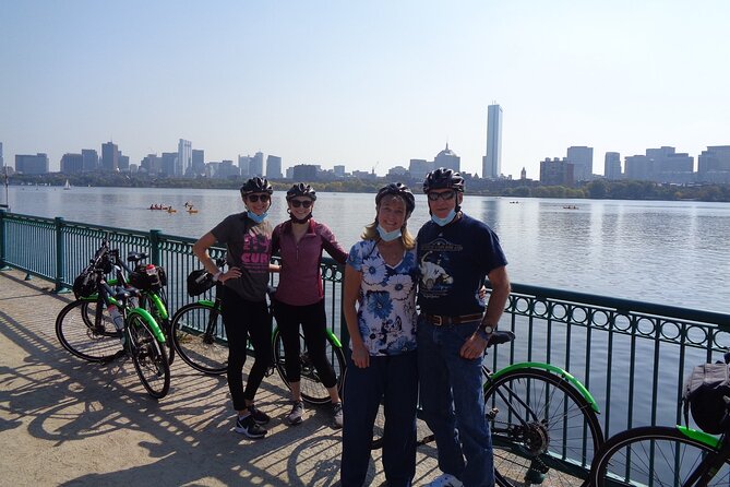 Comfort Hybrid Boston City Bike Rental - Following the Charles River toward Fenway Park