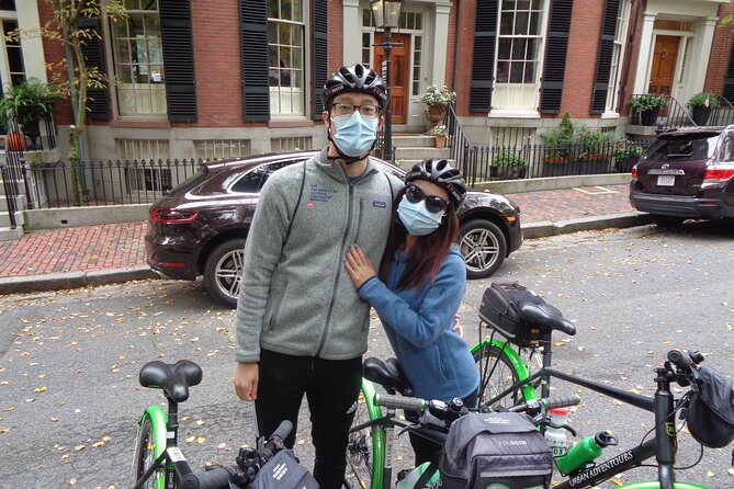 Comfort Hybrid Boston City Bike Rental - The traffic issue you should take seriously