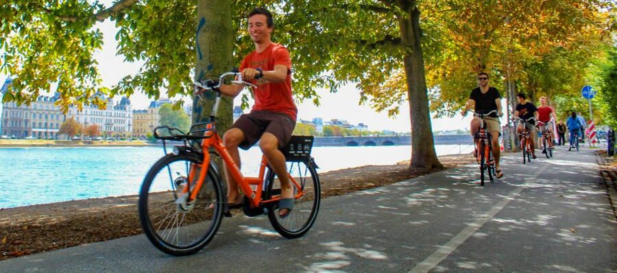 Copenhagen: 3 Hour Private Bike Tour - Christiania and a different side of the city