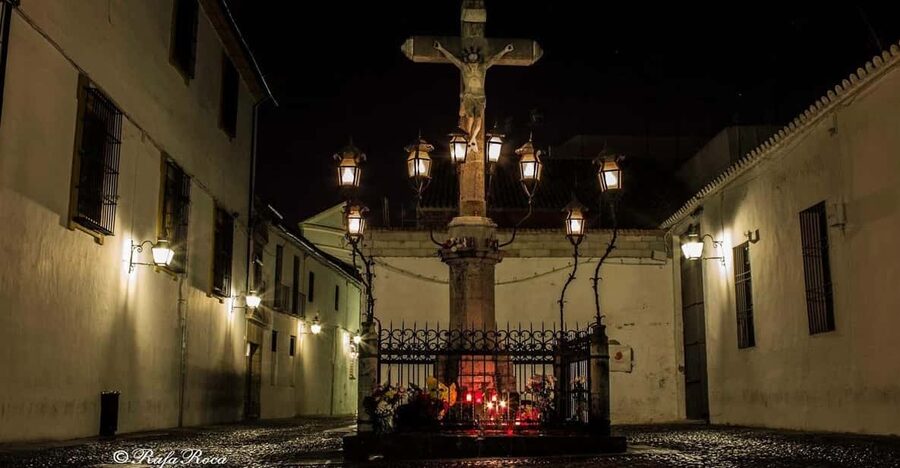 Cordoba at Night by Bike, Electric Bike - Why Cordoba looks better after sunset