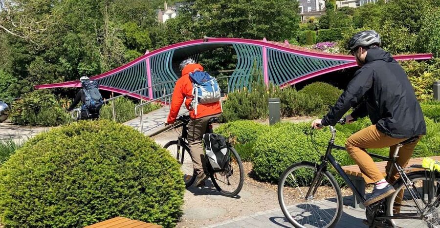Cork: Cork City Cycle Tour - Regular Bike - Meeting beside Saint Patricks Quay