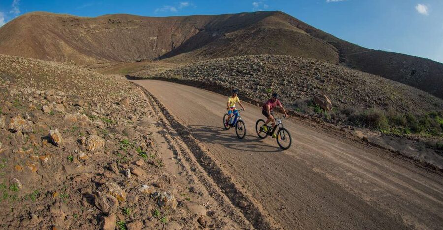 Corralejo: E-Bike Rental with Map to Popcorn Beach - How the electric bikes change the ride